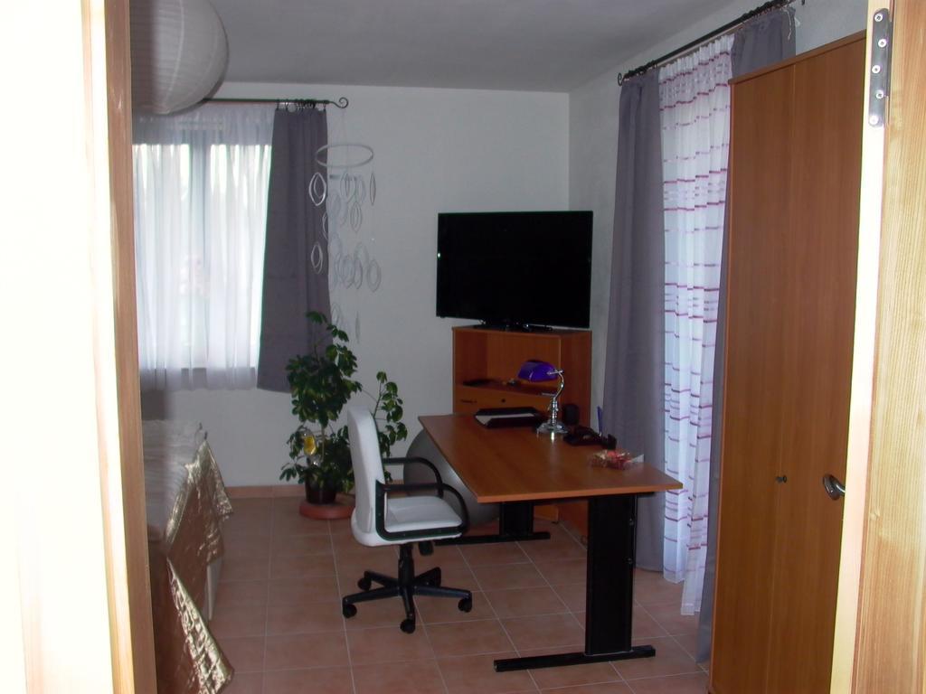 Gaestezimmer Ferienwohnung Villa Alexa, Mit Wallbox Woltersdorf  Pokój zdjęcie
