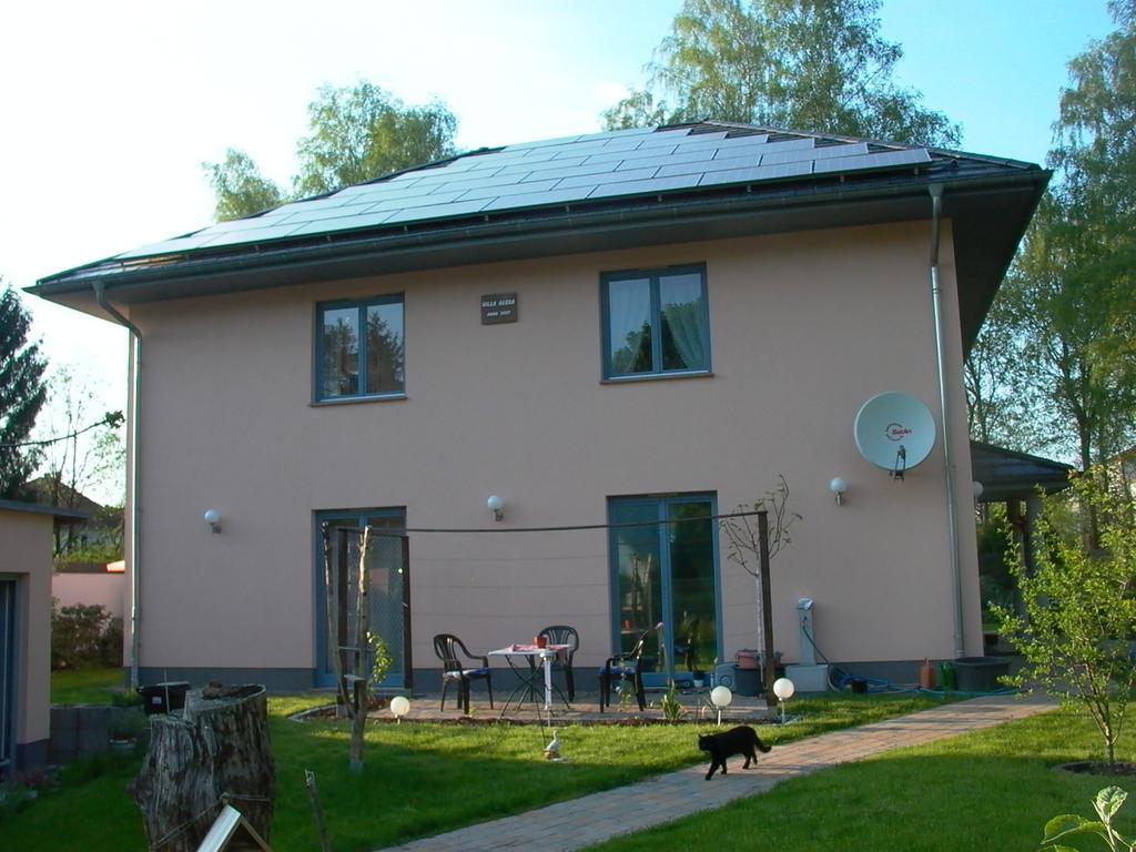 Gaestezimmer Ferienwohnung Villa Alexa, Mit Wallbox Woltersdorf  Zewnętrze zdjęcie
