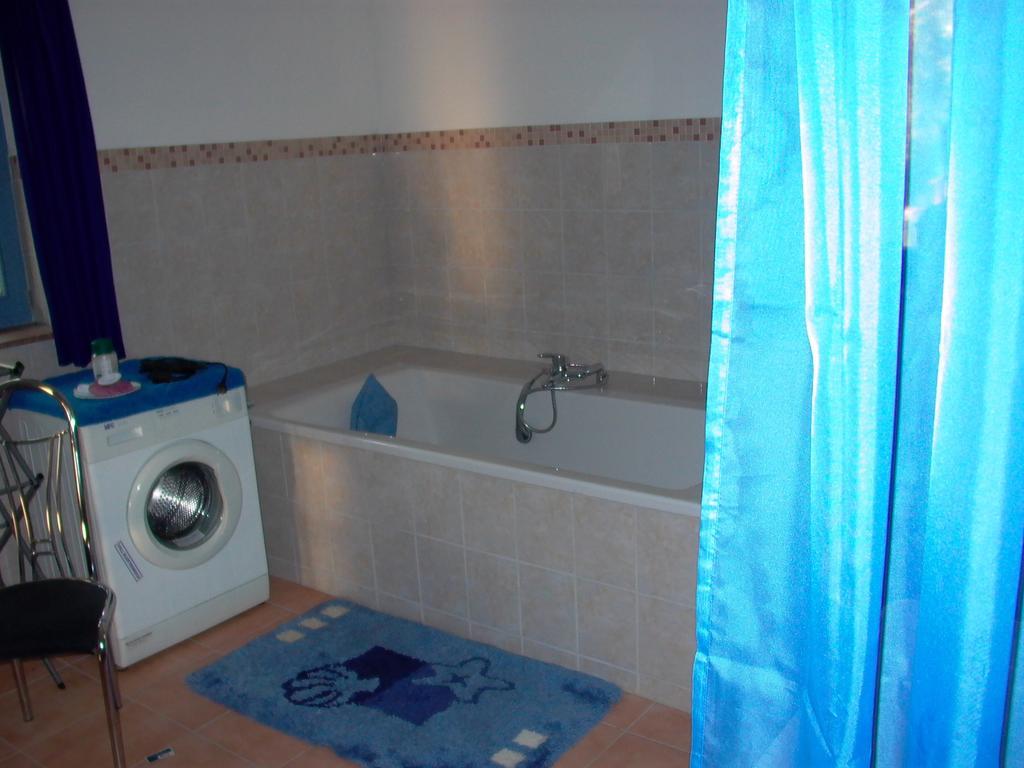Gaestezimmer Ferienwohnung Villa Alexa, Mit Wallbox Woltersdorf  Zewnętrze zdjęcie
